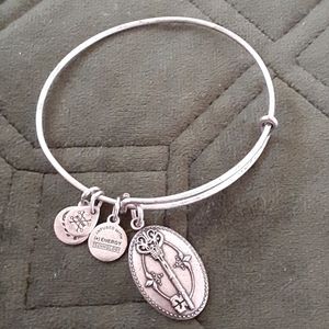 Alex n Ani Key to Life bracelet